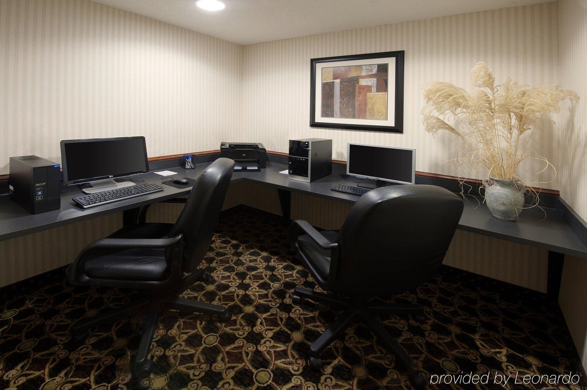 Holiday Inn Express Hotel & Suites Clearfield By Ihg Eksteriør billede